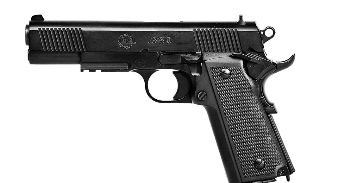 Pistola Imbel MD2 LX sempre nos cursos de tiro, competições de tiro esportivo, estandes e clubes de tiro no rio de janeiro.